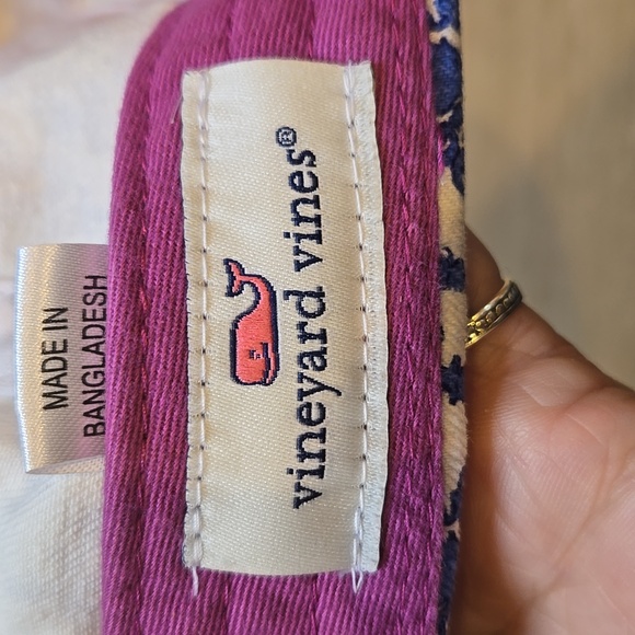 Vineyard Vines White/Blue Design Print Adjustable Hat - Picture 8 of 9